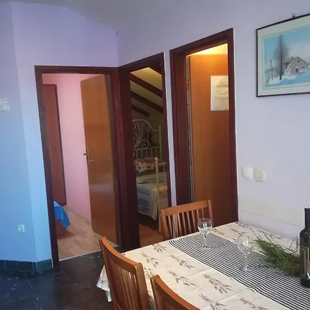 Tamara Apartamento Sukošan